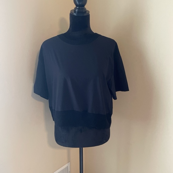 Athleta Zephyr Crop Tee - Picture 2 of 7